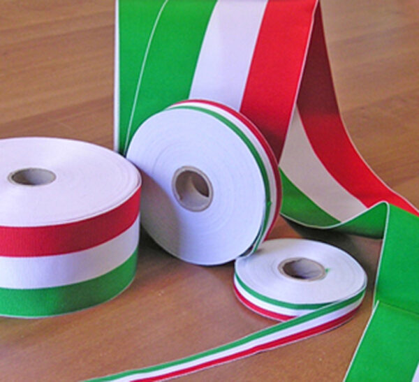 Nastro tricolore canettato